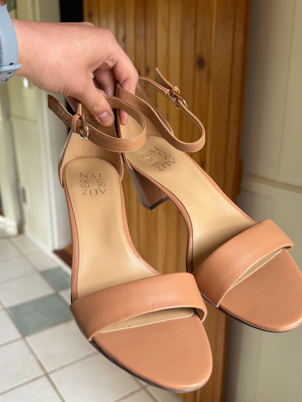 NATURALIZER Vera Dress block heel CREME BRULEE Nude Tan Ankle Strap size 8
